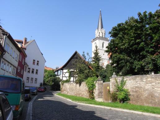 Alte Stadtmauer mit Hungerturm