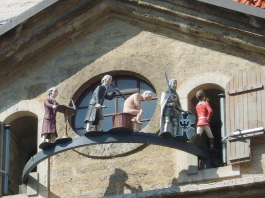 Das Glockenspiel am Rathaus